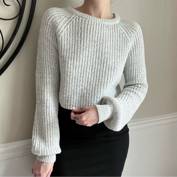 Forever 21 Sweaters - SOLD⚡️FOREVER 21 cropped knit sweater
